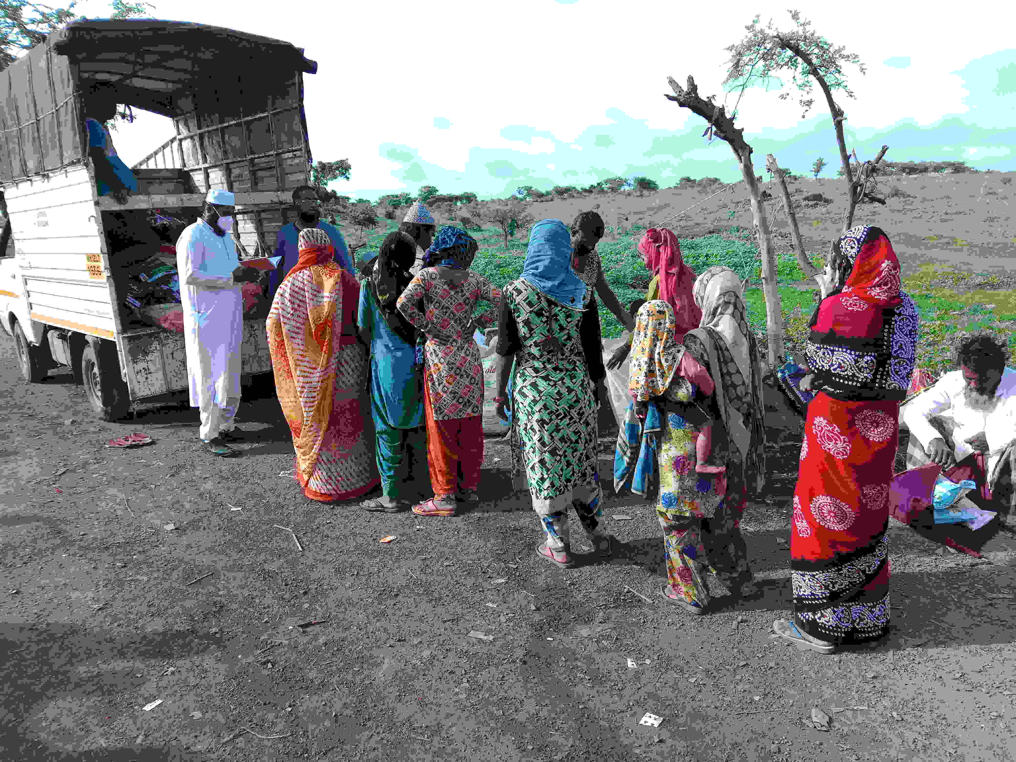 FOOD DISTRIBUTION